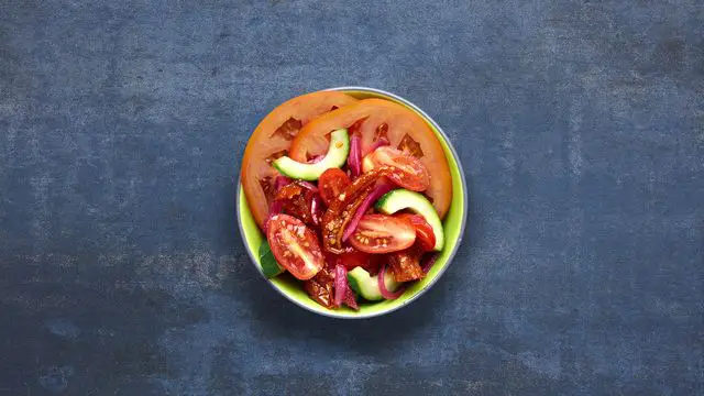 Portuguese Tomato Salad